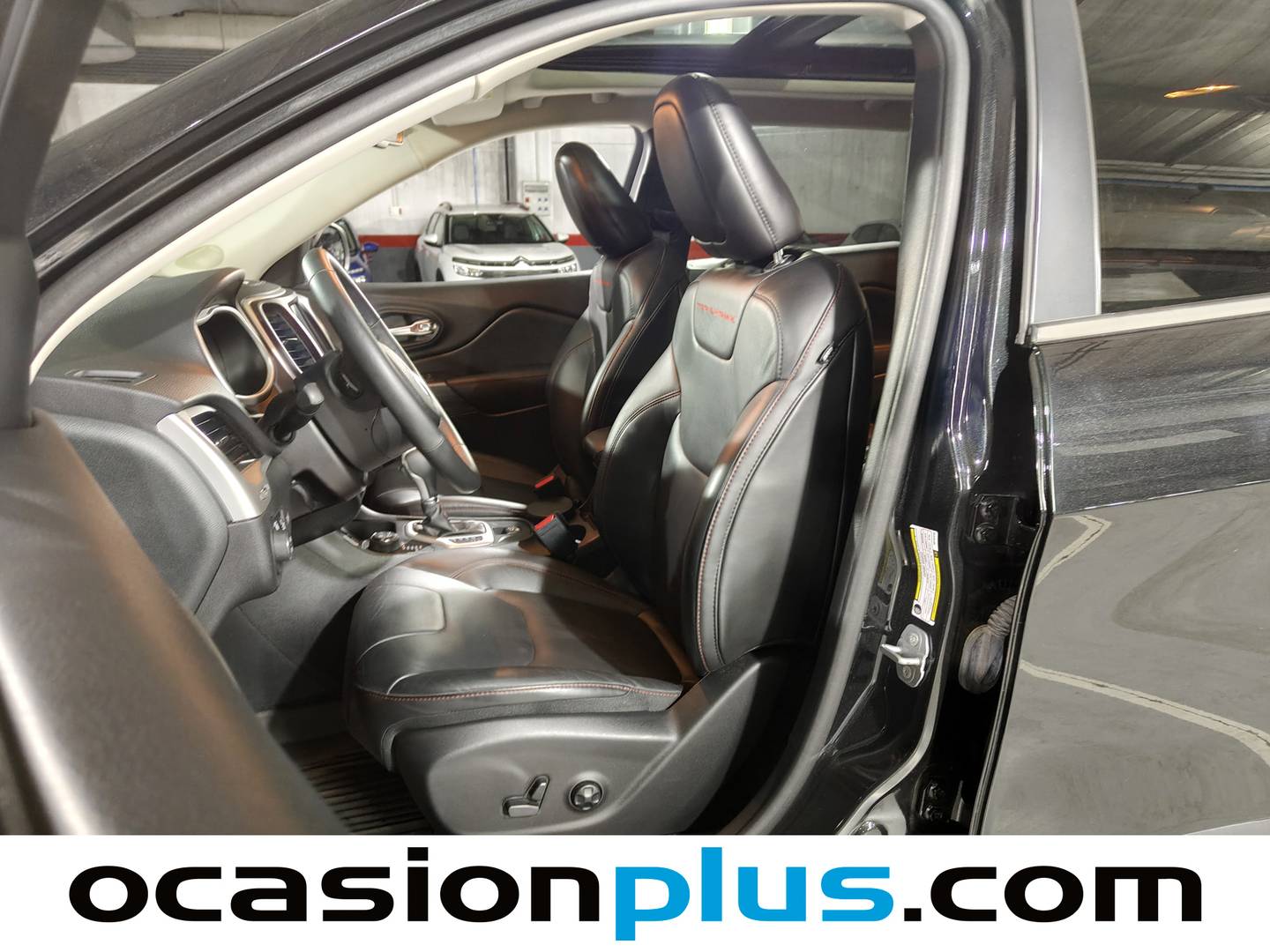 Foto Jeep Cherokee Jeep Cherokee 3.2 Trailhawk Active Drive Lock 4x4 Auto (271 CV)