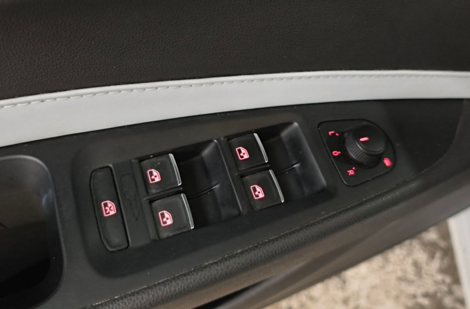 SEAT León ST 2.0 TSI Cupra DSG - foto 34