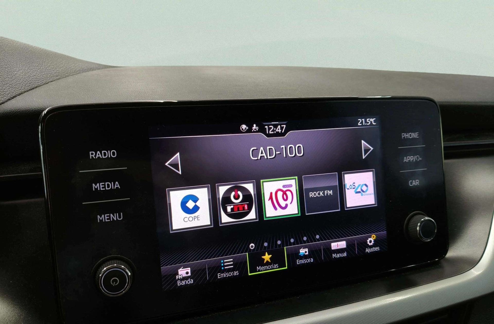 Škoda Kamiq 1.0 TSI Ambition - foto 33