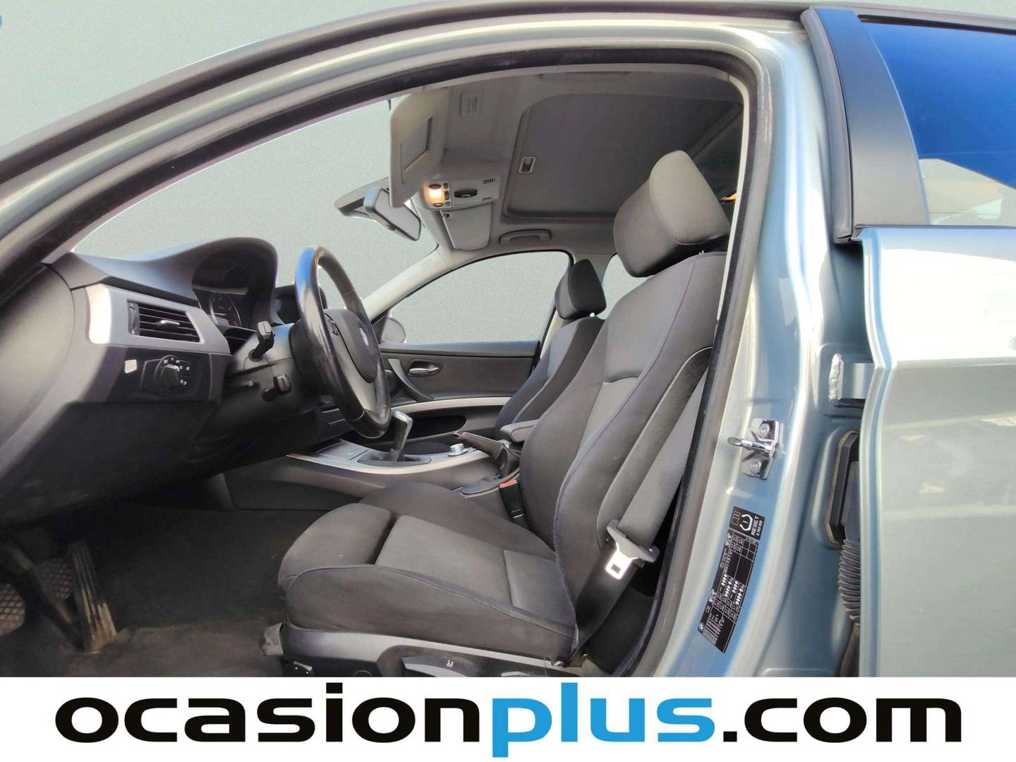 Foto asientos delanteros BMW Serie 3 BMW Serie 3 320d (163 CV)