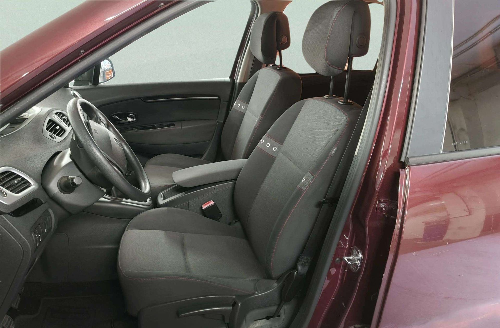 Renault Scénic Expression 1.6 - foto 7