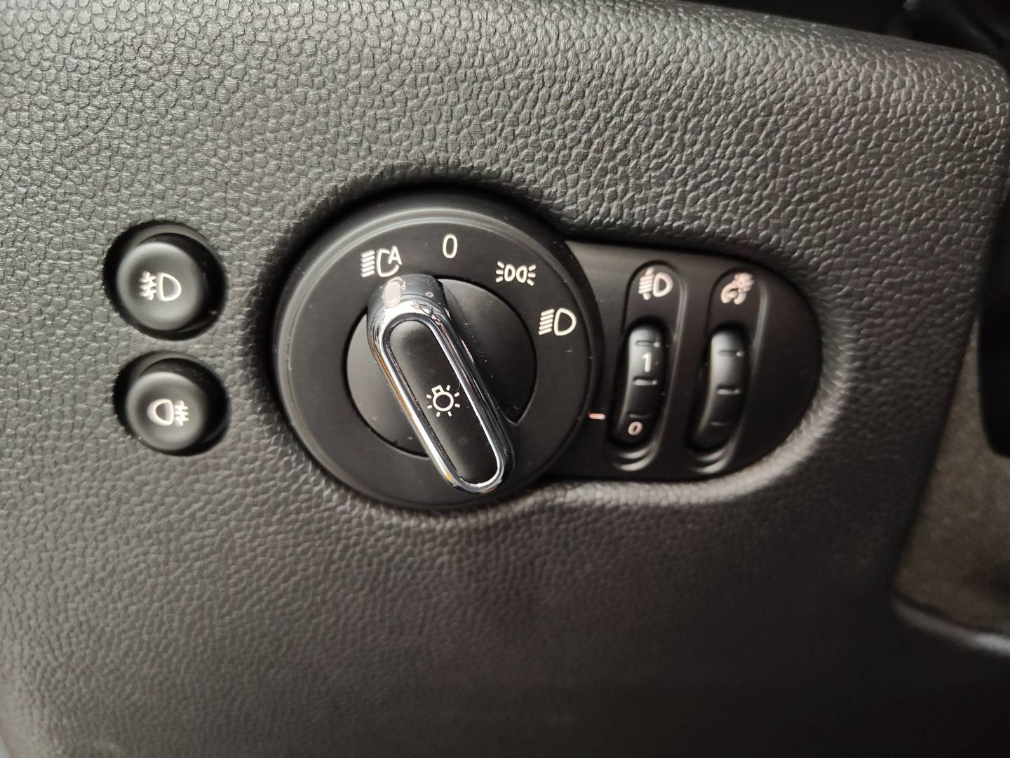 Foto Mini MINI MINI MINI 3 Puertas One (102 CV)