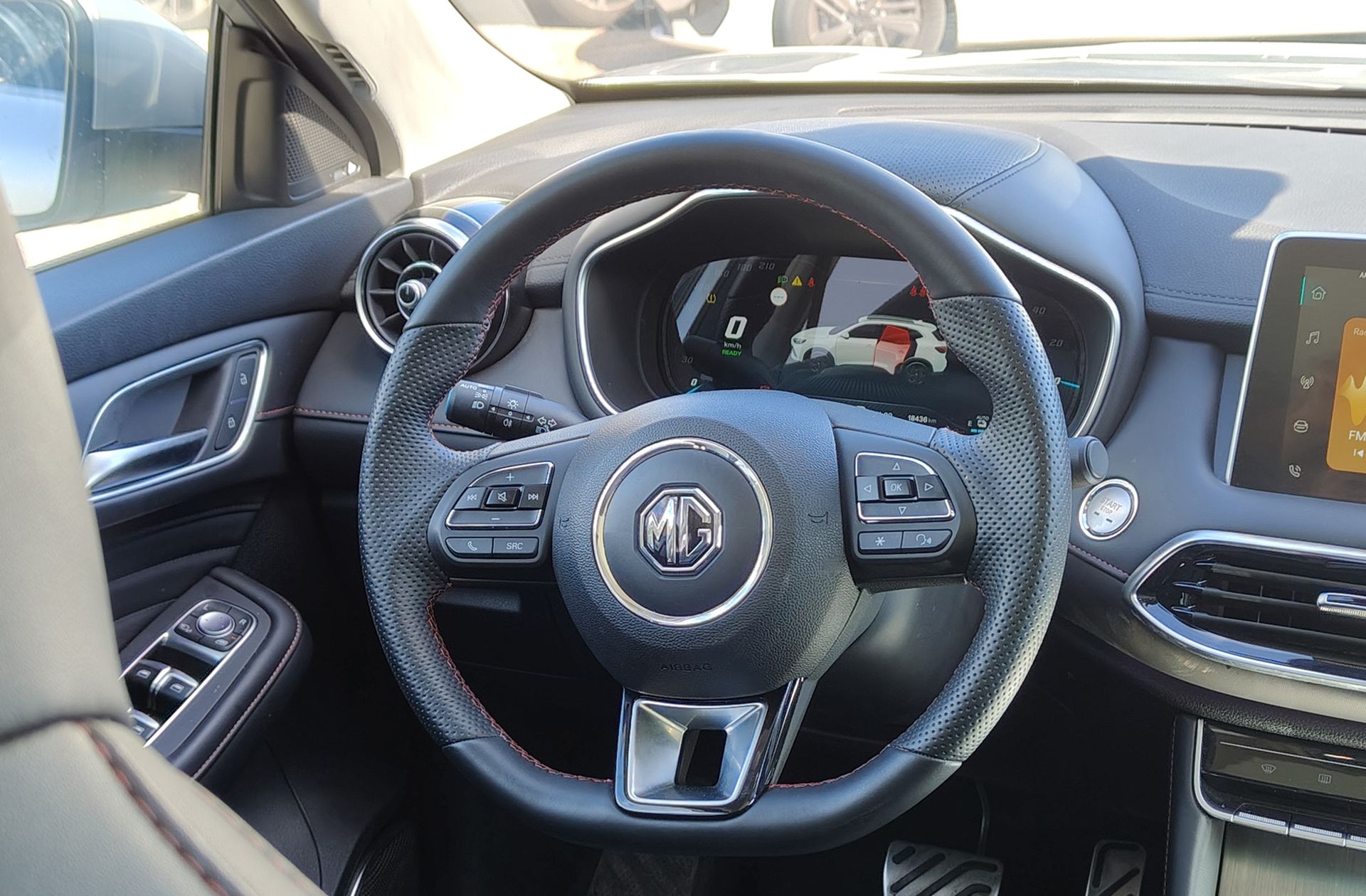 MG eHS 1.5 T-GDi PHEV Luxury - foto 25