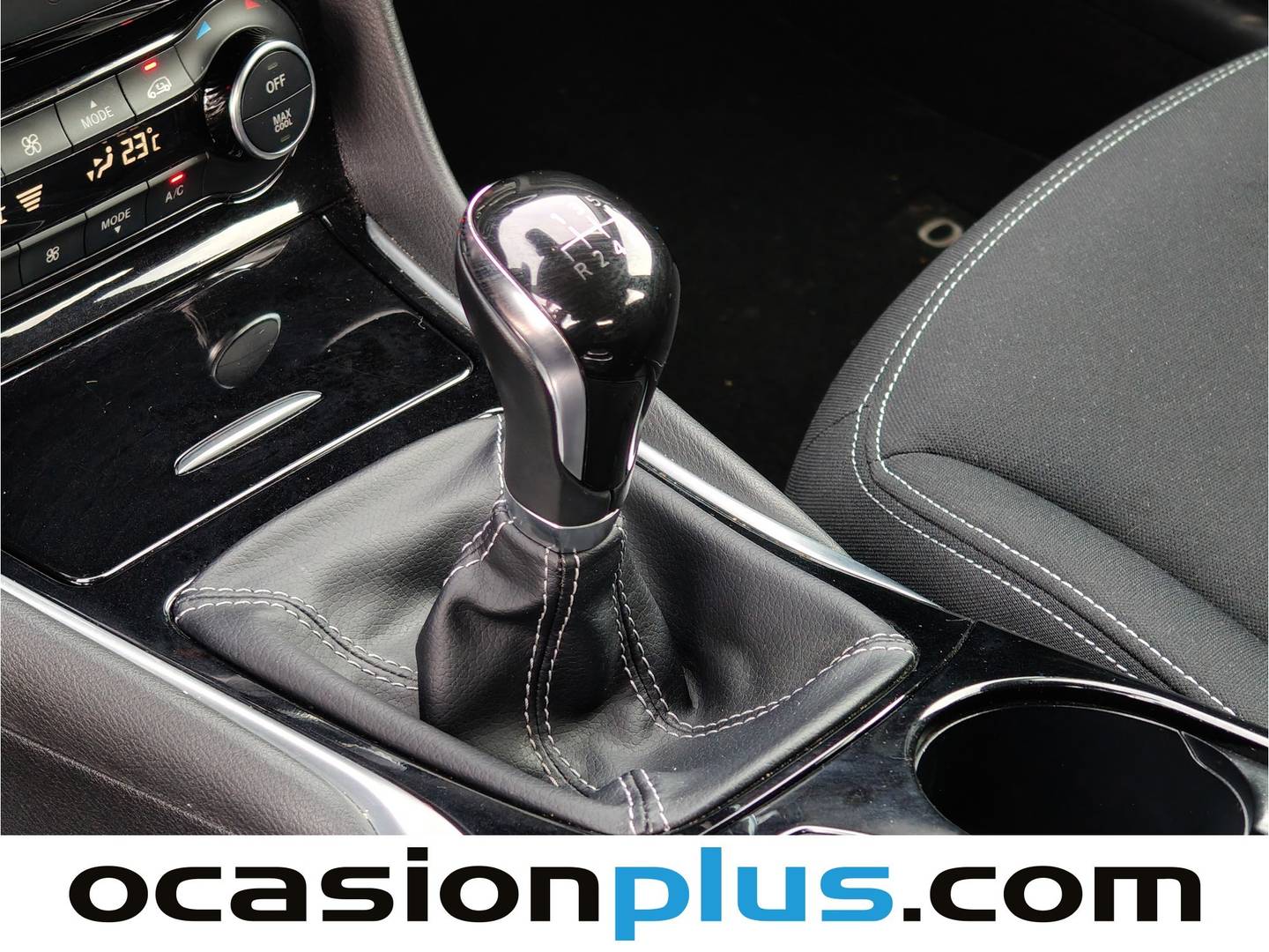 Foto Infiniti Q30 Infiniti Q30 1.6T Premium (122 CV)