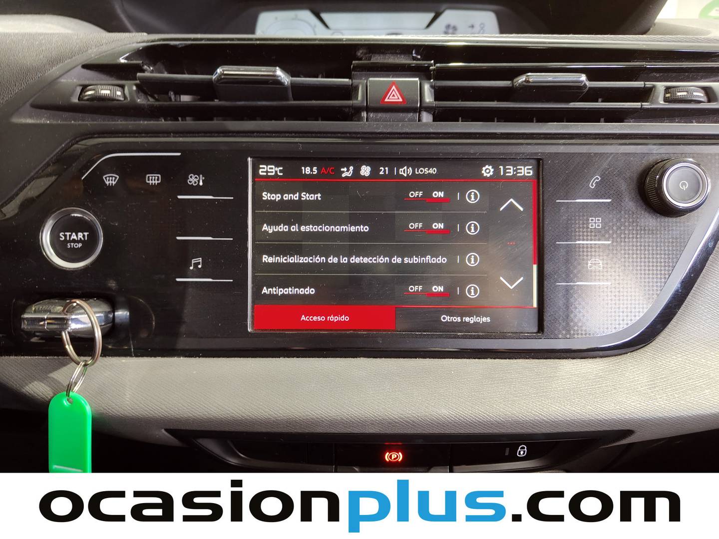 Equipamiento del Citroën C4 Picasso Citroën C4 Picasso BlueHDi 120 S&S Live (120 CV)