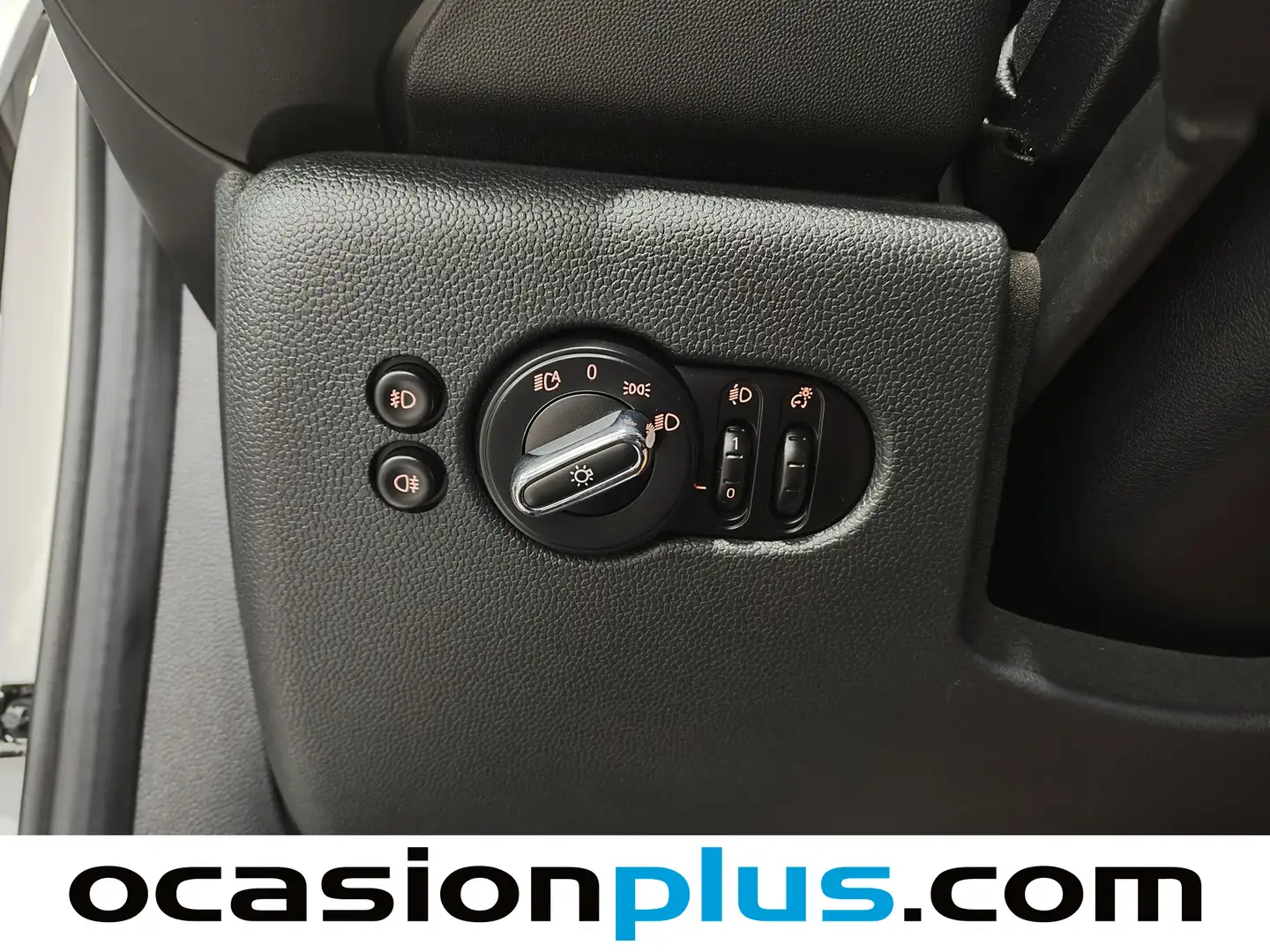 Foto Mini MINI MINI MINI 5 Puertas Cooper (136 CV)