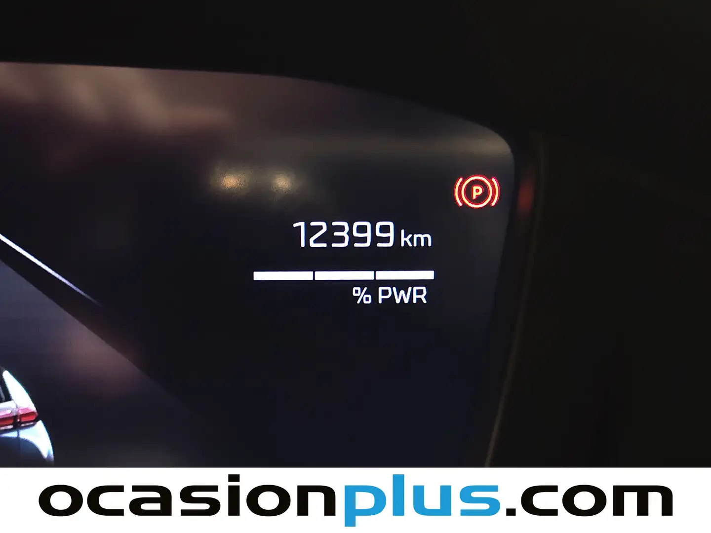 Foto Peugeot 2008 Peugeot 2008 Allure Hybrid eDCS6 (136 CV)