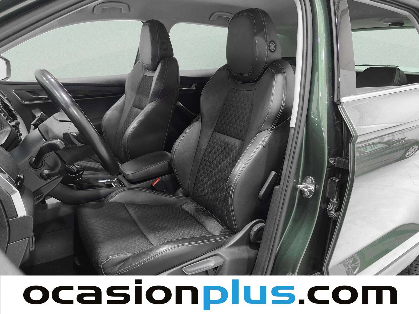 Foto asientos delanteros Skoda Karoq Skoda Karoq 1.5 TSI ACT Style DSG (150 CV)