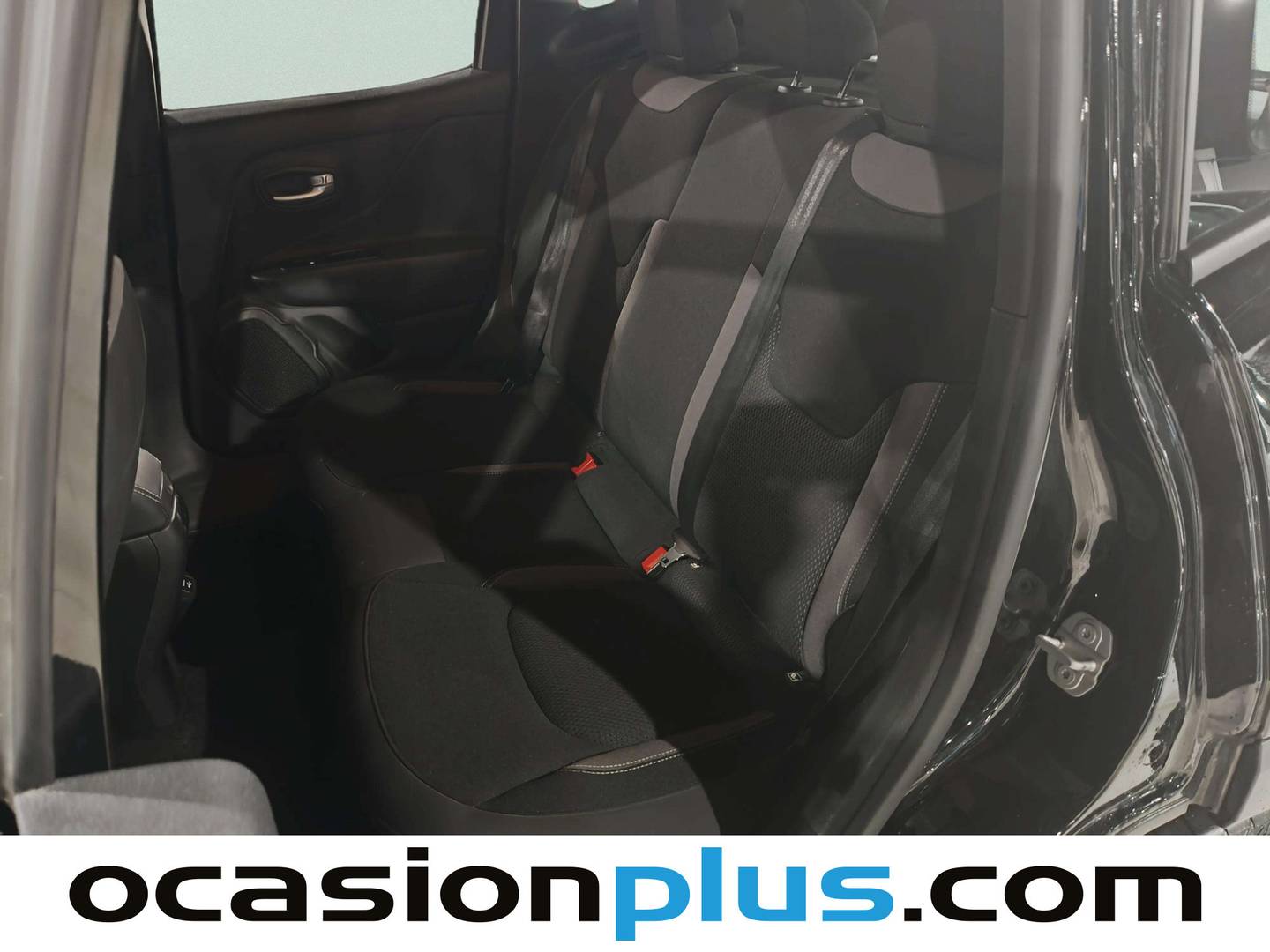 Foto asientos traseros Jeep Renegade Jeep Renegade eHybrid 1.5 Limited ATX (130 CV)