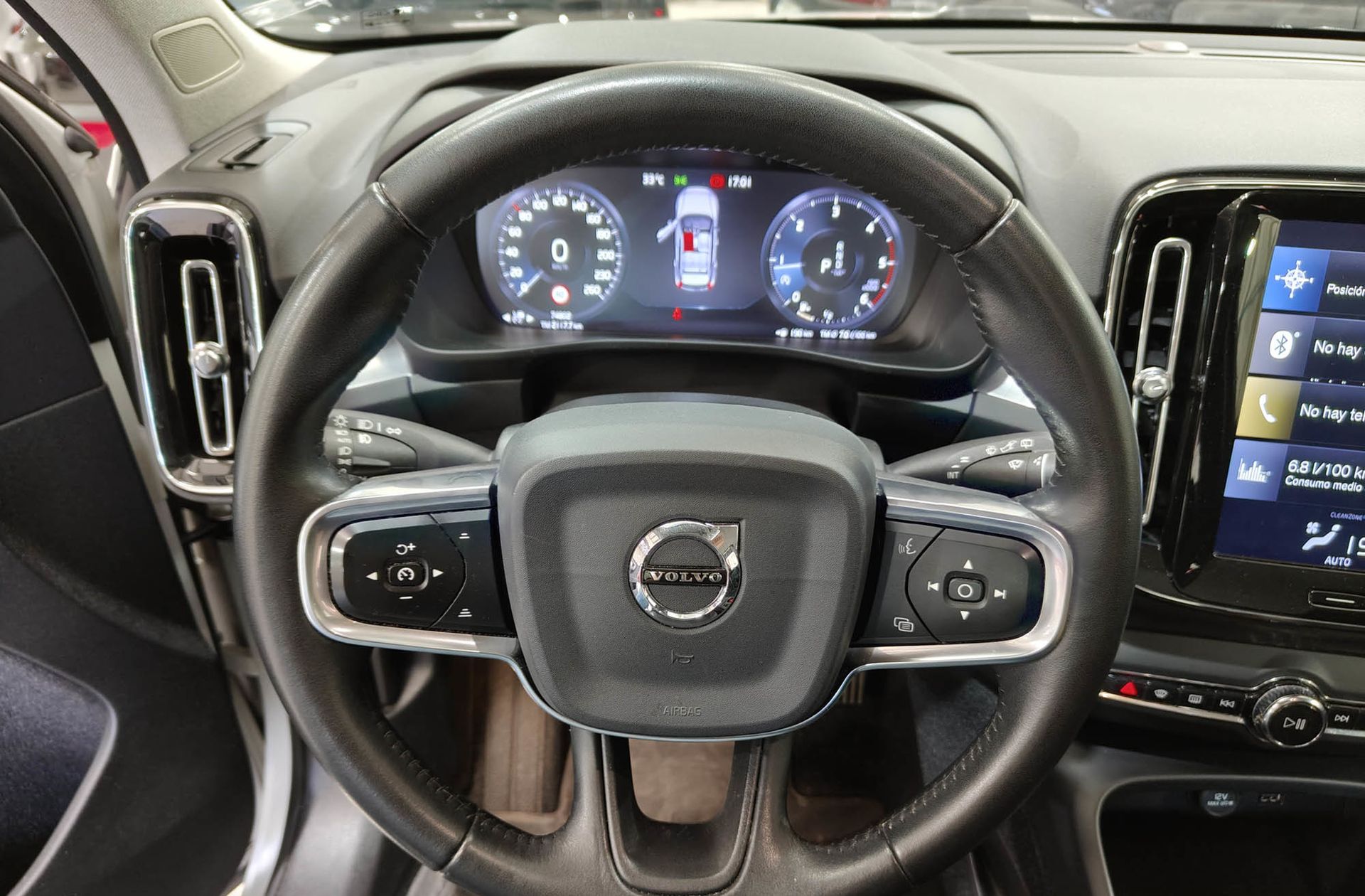 Volvo XC40 D3 Business Plus - foto 25