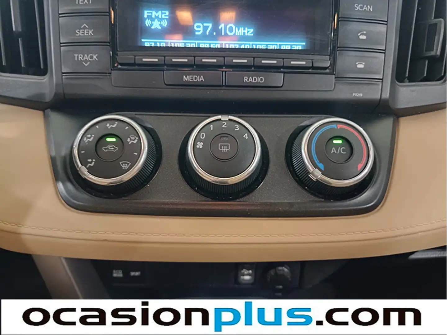 Foto Toyota Rav4 Toyota Rav4 2.0i EX (181 CV)