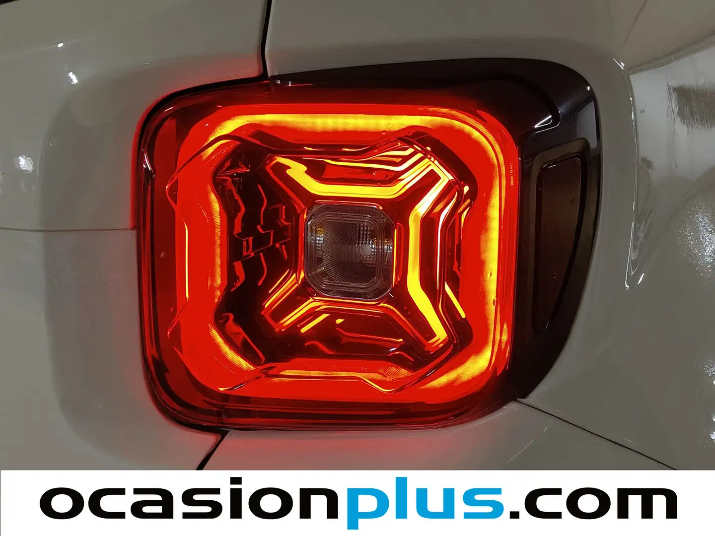 Foto Jeep Renegade Jeep Renegade eHybrid 1.5 Altitude DCT (130 CV)