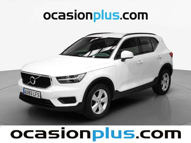 Volvo XC40 D3 Momentum Core (150 CV) de segunda mano