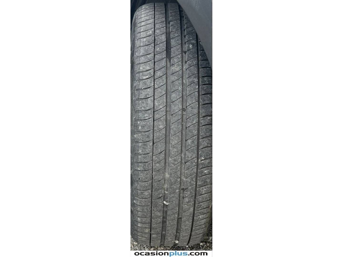 Foto Citroën C5 Aircross Citroen C5 Aircross PureTech 130 S&S Shine Pack EAT8 (131 CV)