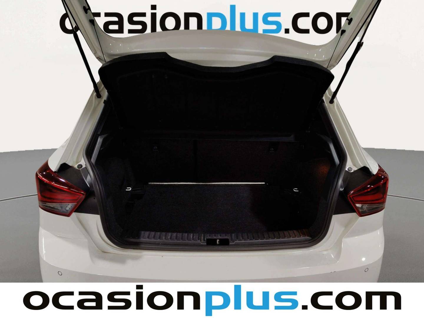 Foto Seat Ibiza Seat Ibiza 1.0 TSI S&S FR 40 Aniversario (115 CV) siete plazas