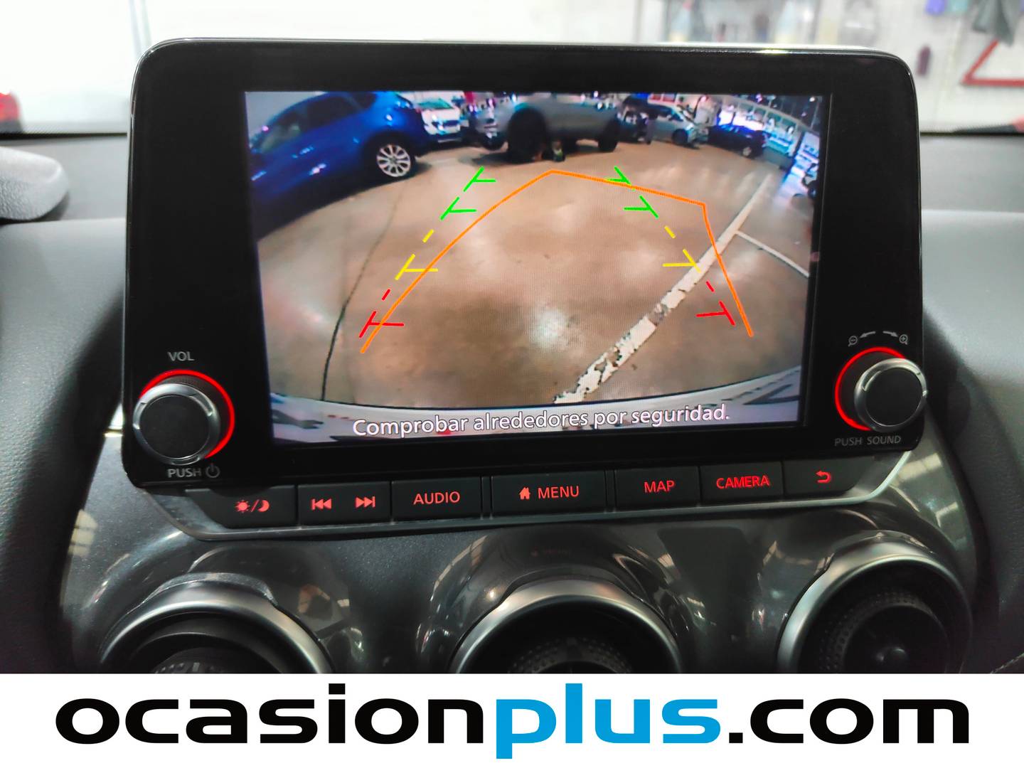 Foto Nissan JUKE Nissan Juke DIG-T N-Connecta 4x2 (114 CV)