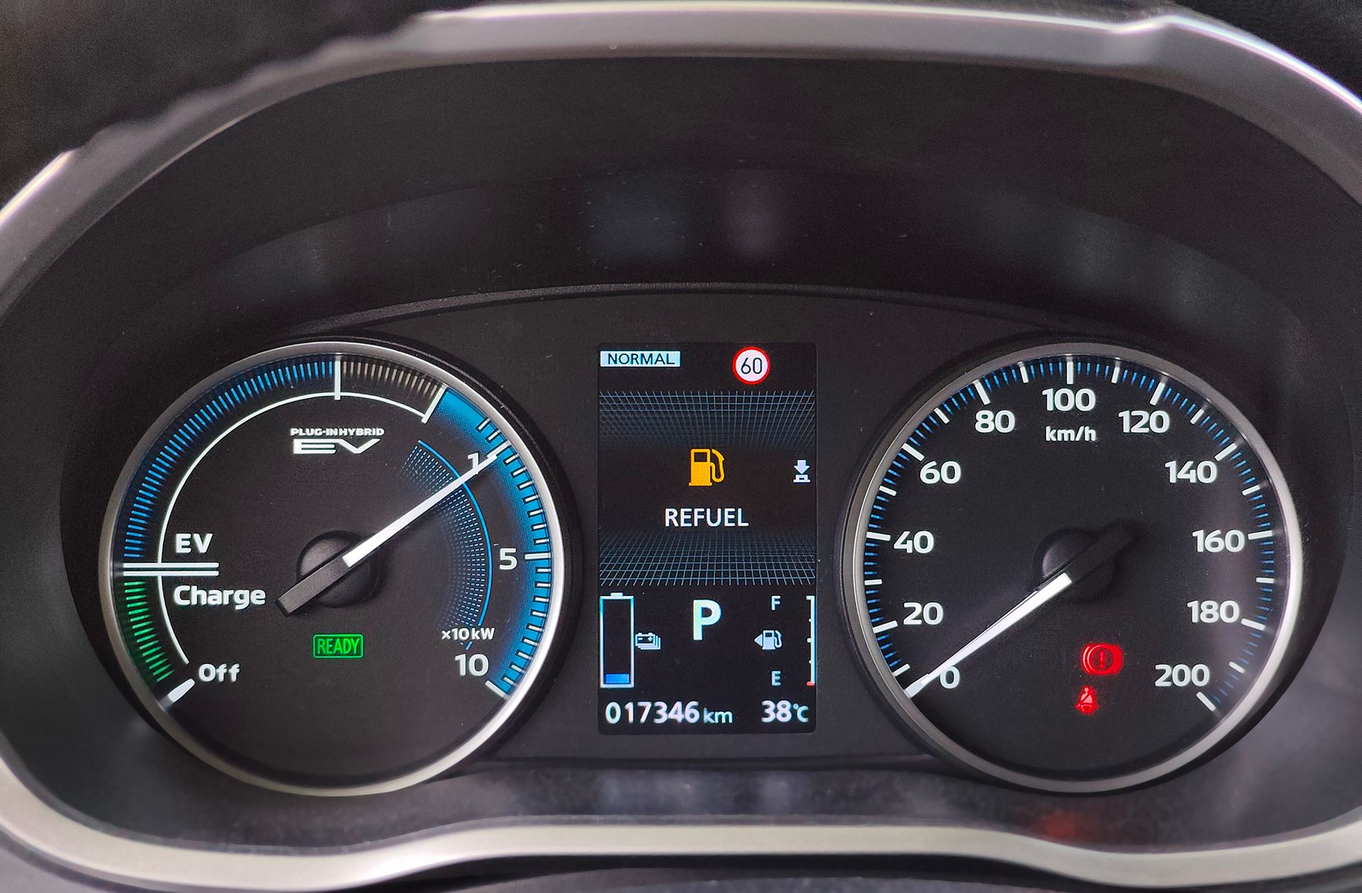 Mitsubishi Eclipse Cross Mitsub2.4 PHEV Kaiteki 4WD - foto 29