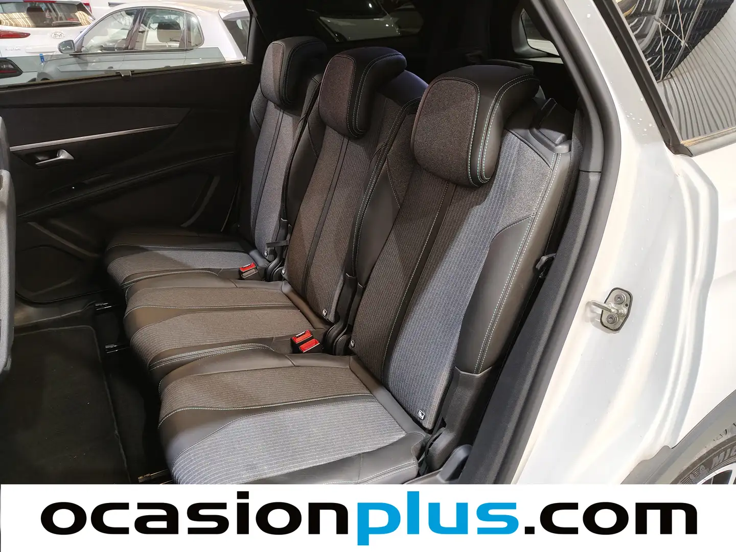 Foto Peugeot 5008 Peugeot 5008 BlueHDI 130 S&S Allure Pack EAT8 (130 CV) 7 Plazas