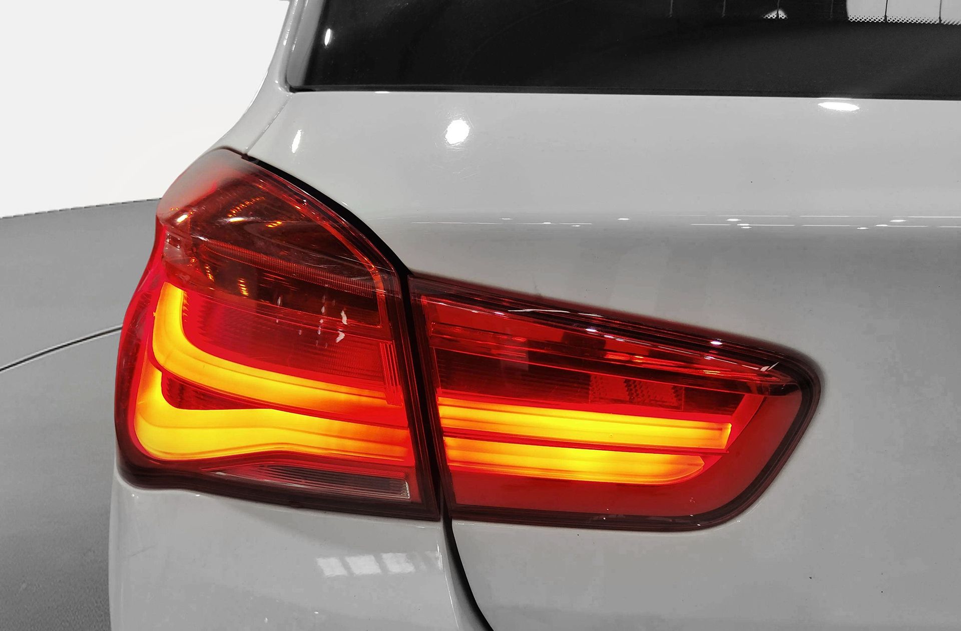 BMW Serie 1 118d Pack M - foto 17