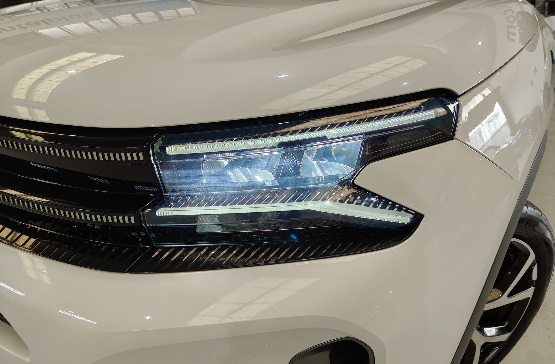 Citroën C5 Aircross 225 Shine Pack e-EAT8 - foto 18