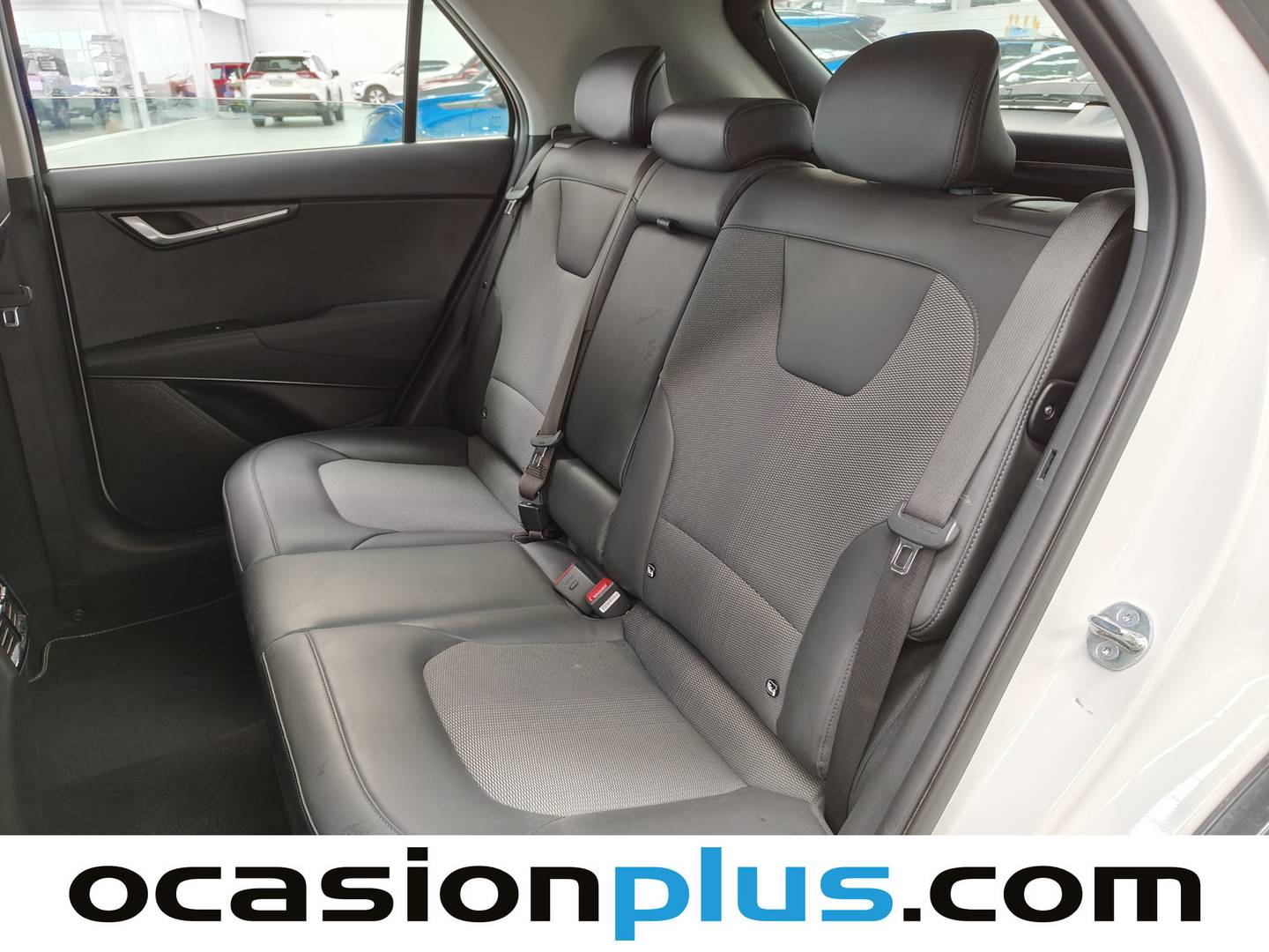 Foto KIA Niro Kia Niro 1.6 GDi HEV Drive (141 CV)