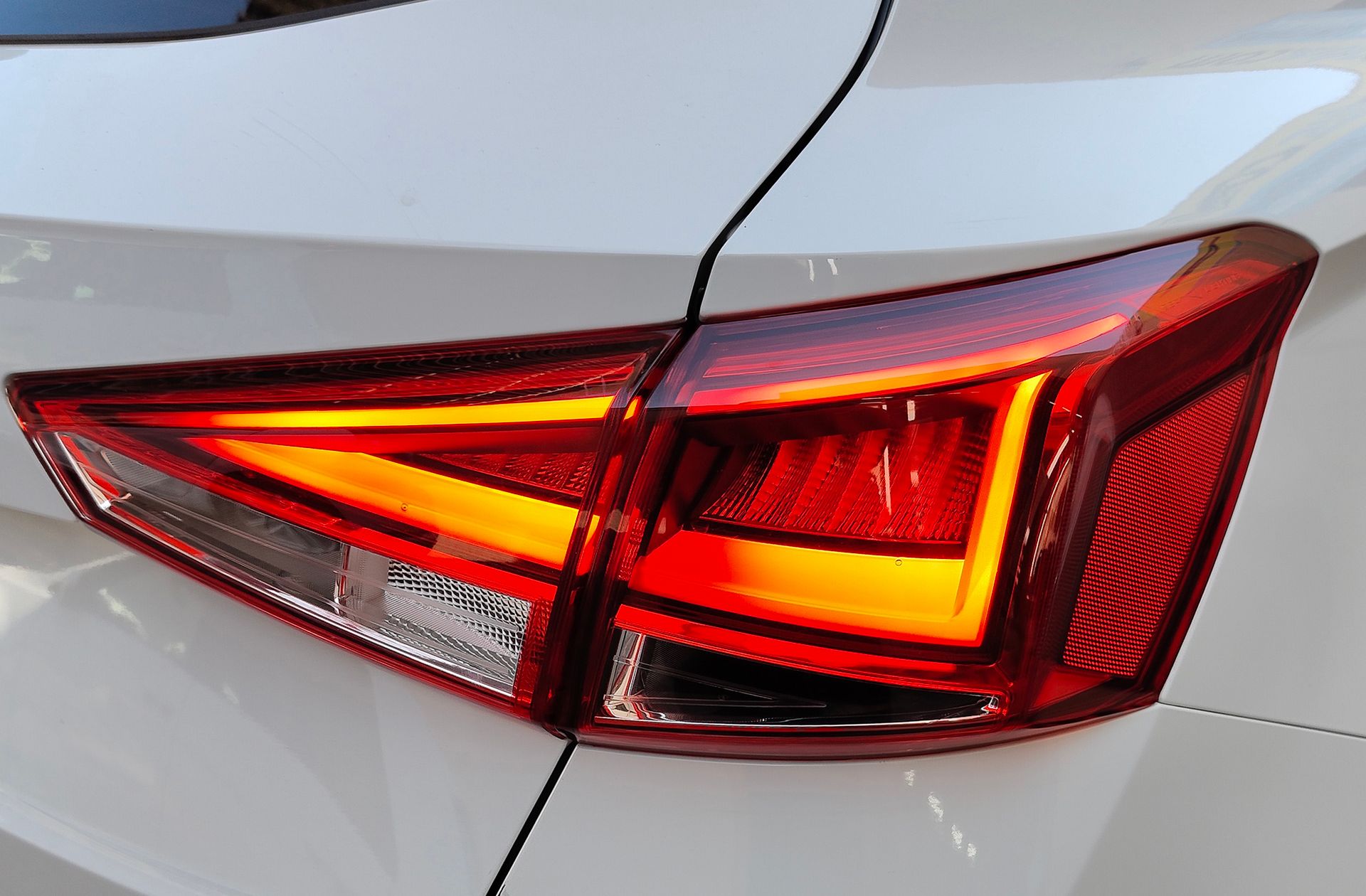 SEAT Arona 1.0 TSI FR XL RX Edition - foto 19