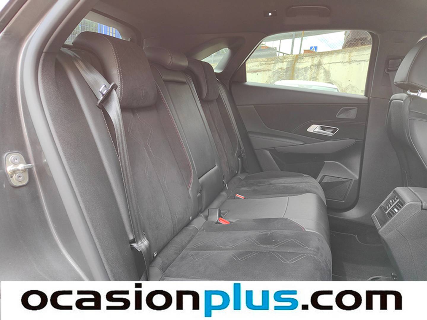 Foto DS DS 7 DS DS7 Crossback BlueHDi 130 Performance Line Auto (130 CV)