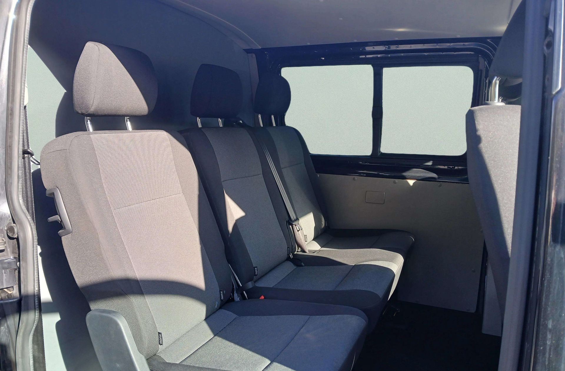 Volkswagen Transporter Mixto Batalla Corta TN 2.0 TDI BMT Isotermo 5 plazas - foto 14