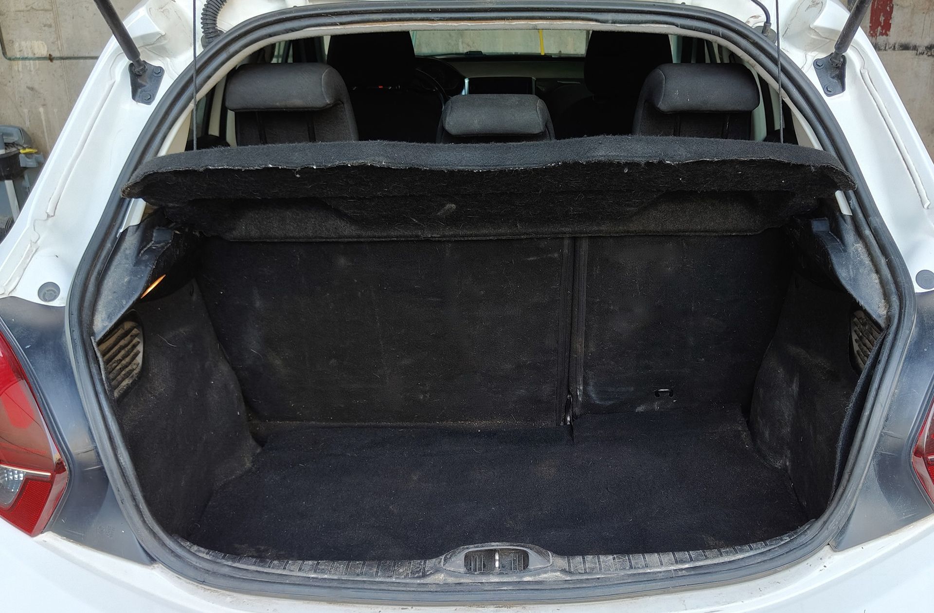 Peugeot 208 1.6 BlueHDi Style S - foto 12