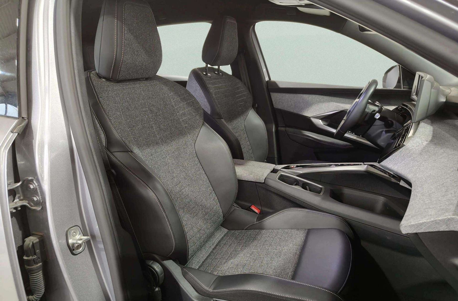Peugeot 3008 145 Allure eDCS6 - foto 18