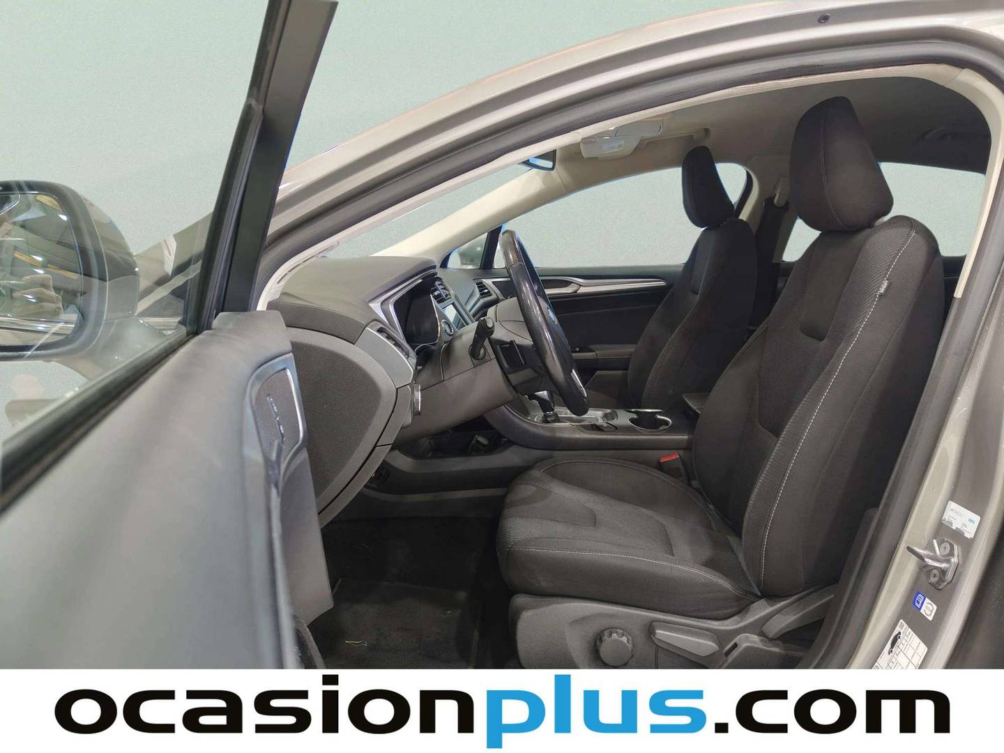Foto asientos delanteros Ford Mondeo Ford Mondeo 1.5 EcoBoost Titanium Powershift (160 CV) GLP