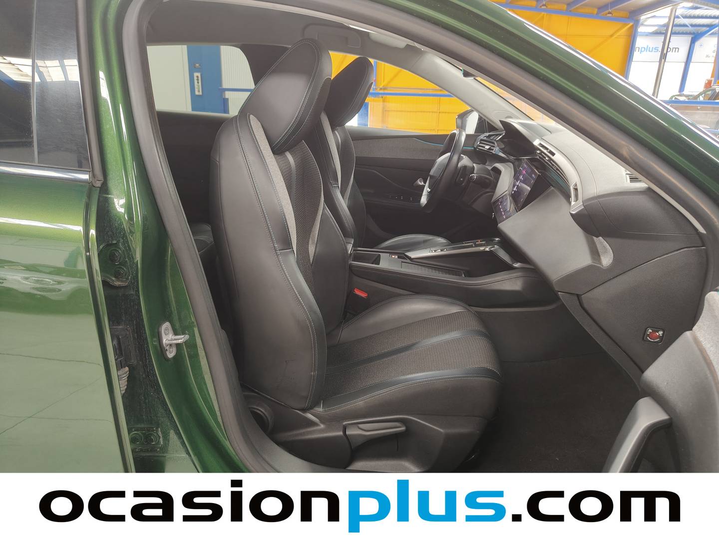 Foto Peugeot 308 Peugeot 308 PureTech 130 S&S Allure Pack EAT8 (130 CV)