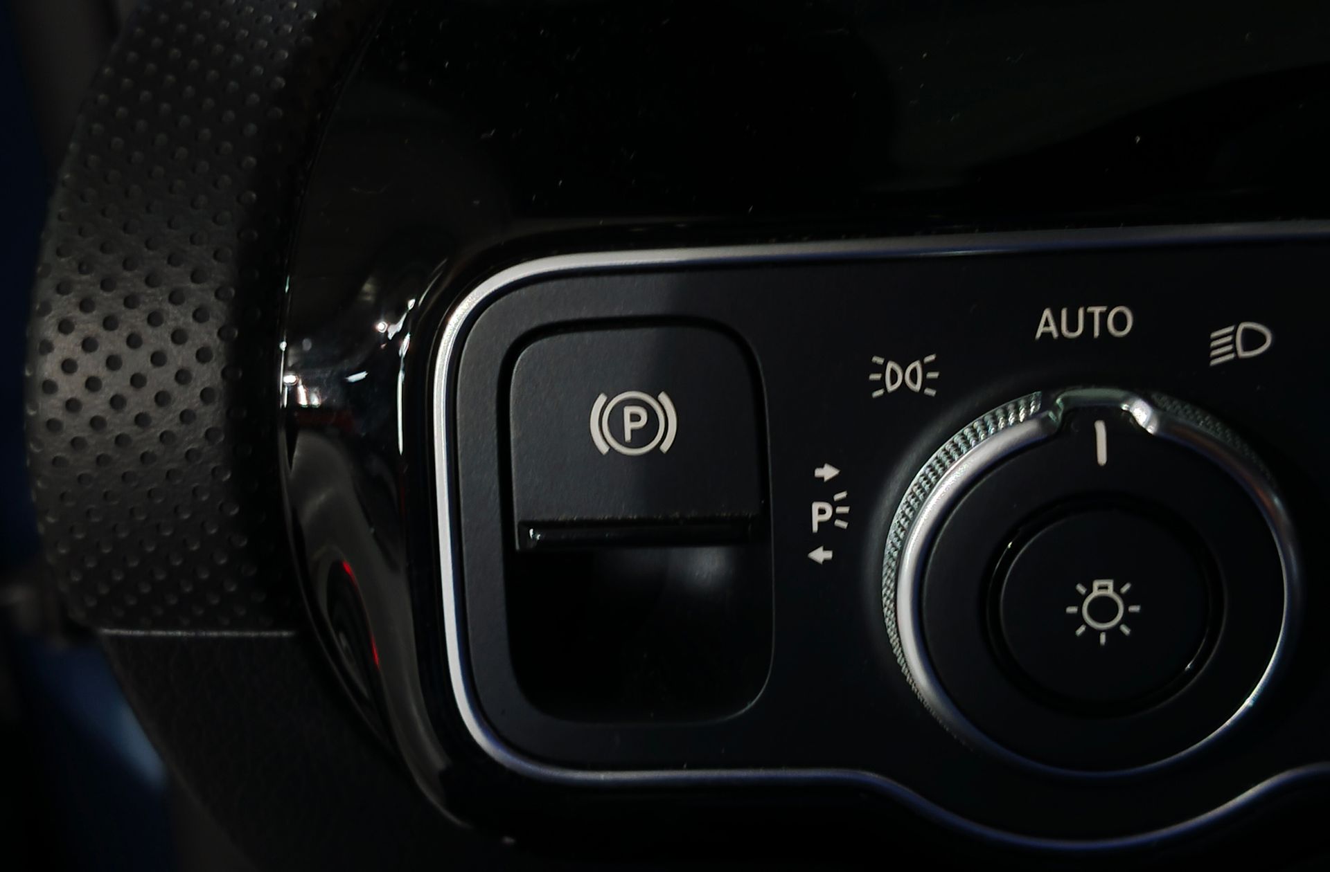 Mercedes-Benz CLA 220 d - foto 38