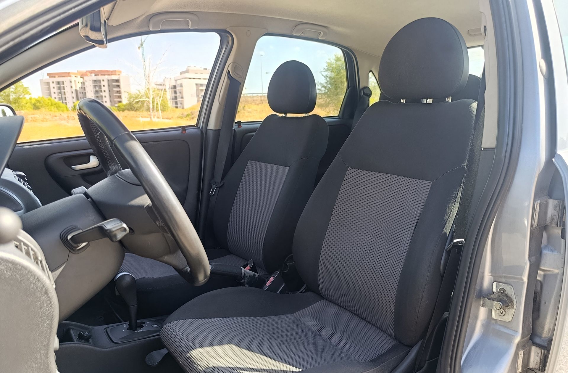 Opel Corsa 1.3 CDTI Blue Line Easytronic - foto 8