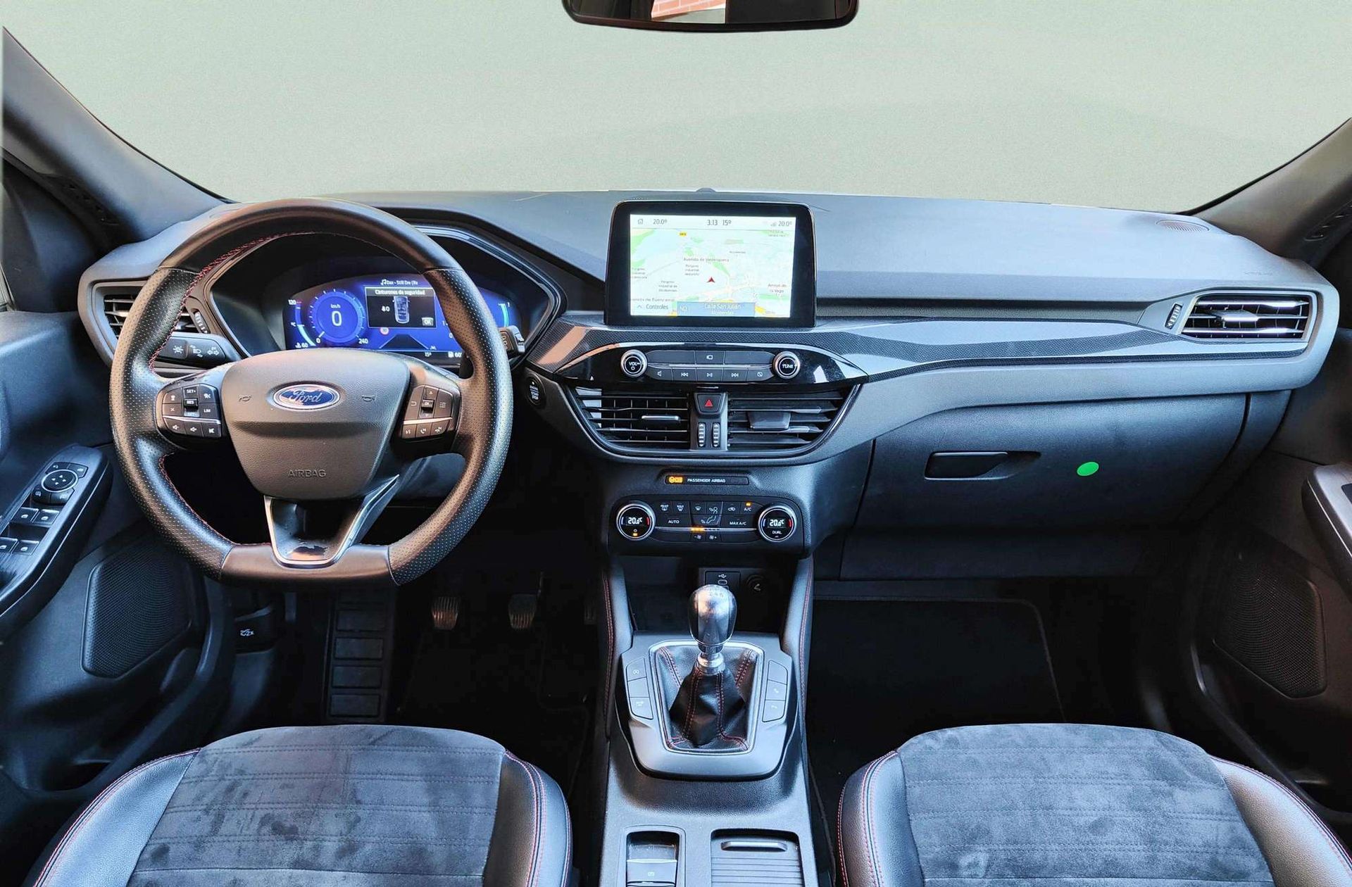 Ford Kuga 1.5T EcoBoost ST-Line X 4x2 - foto 6