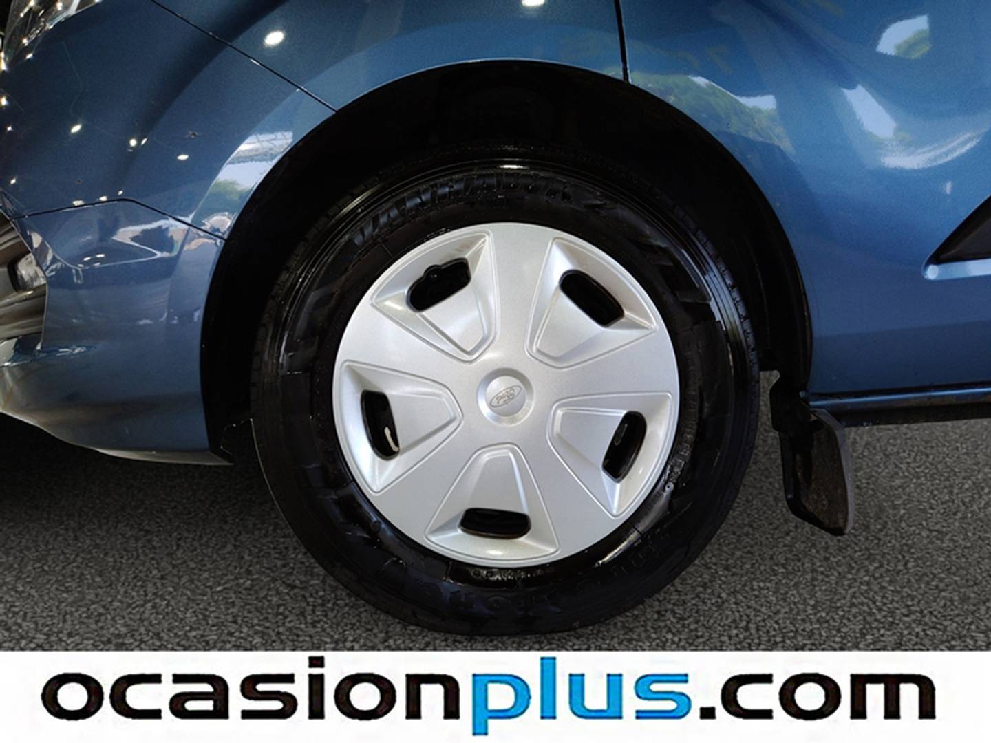 Foto Ford Transit Custom Ford Transit Custom Kombi 2.0 TDCI 320 L2 Trend (130 CV) 9 Plazas