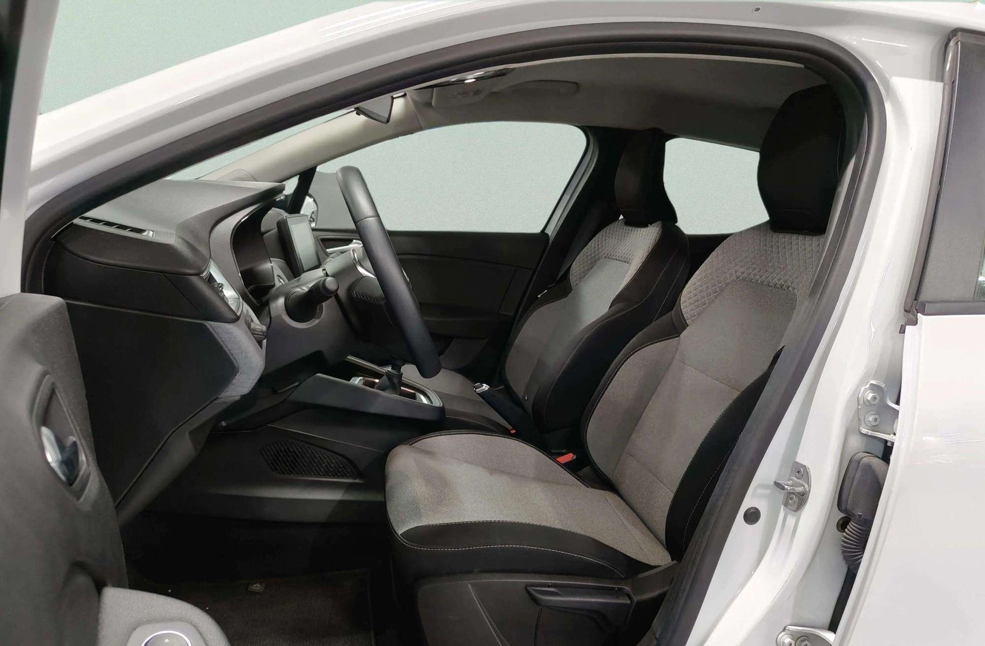 Mitsubishi Colt 100T Motion - foto 10