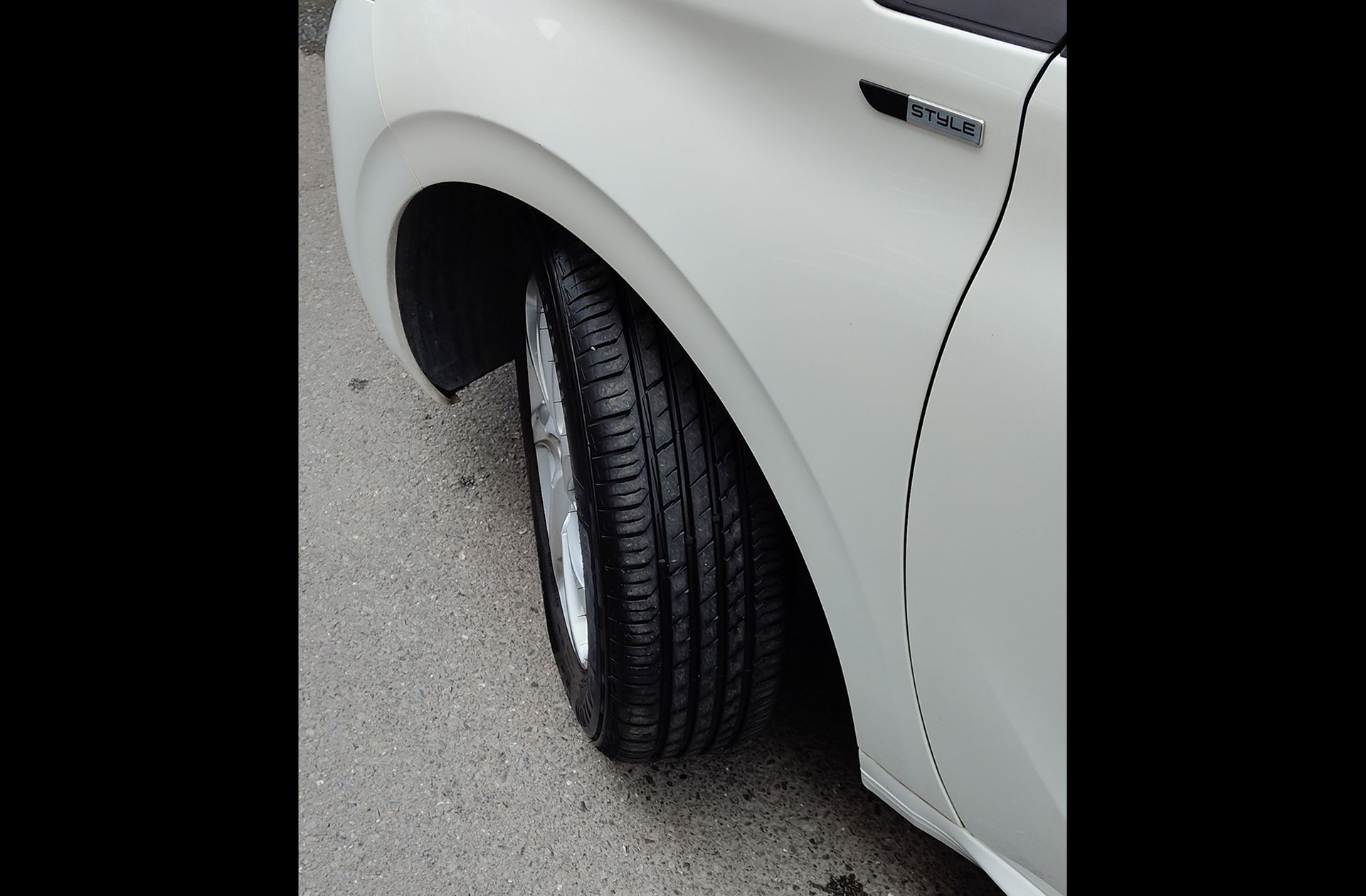Peugeot 208 1.2 PureTech Style - foto 33
