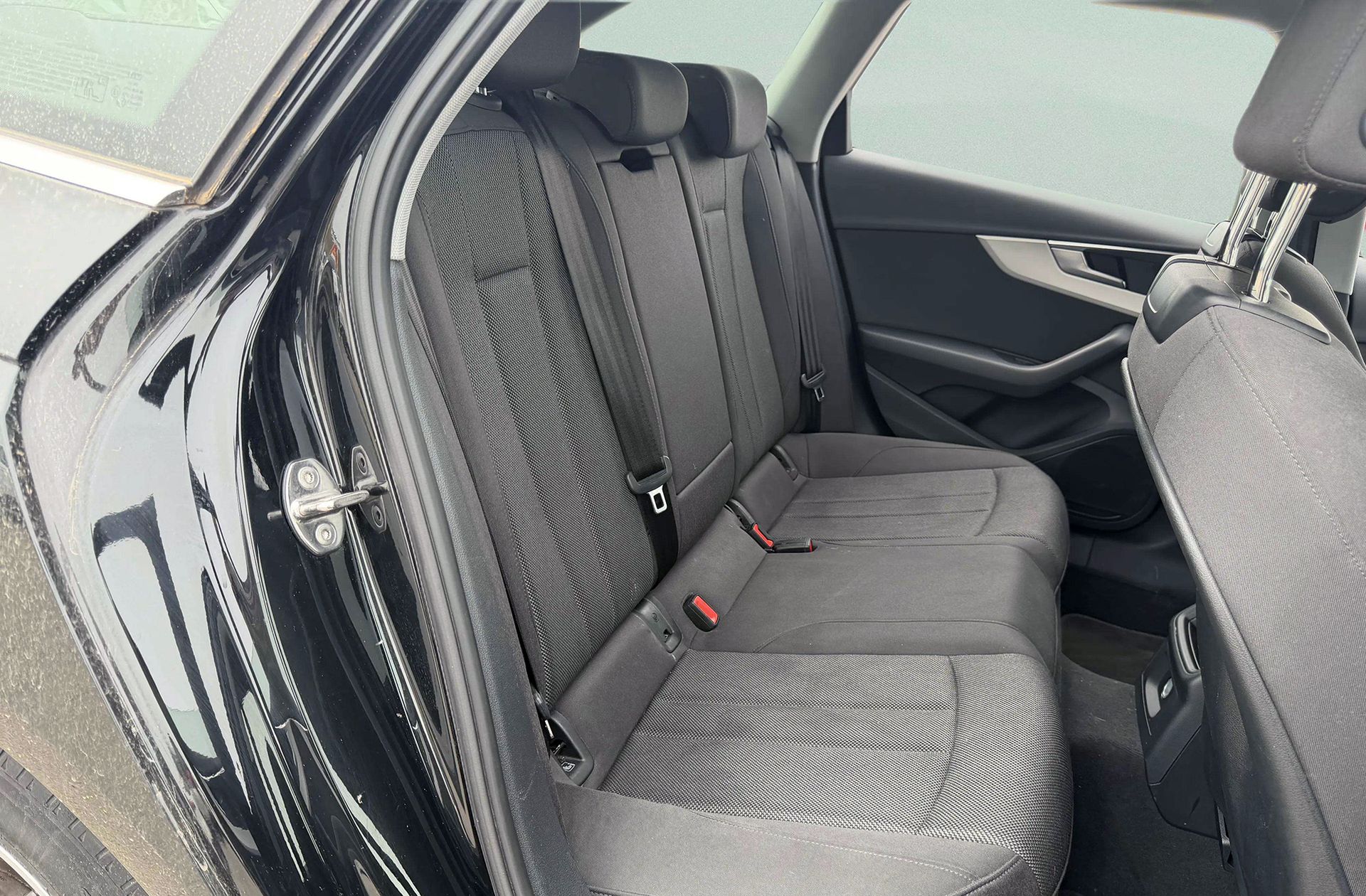 Audi A4 Avant Advanced 35 TFSI S tronic - foto 18