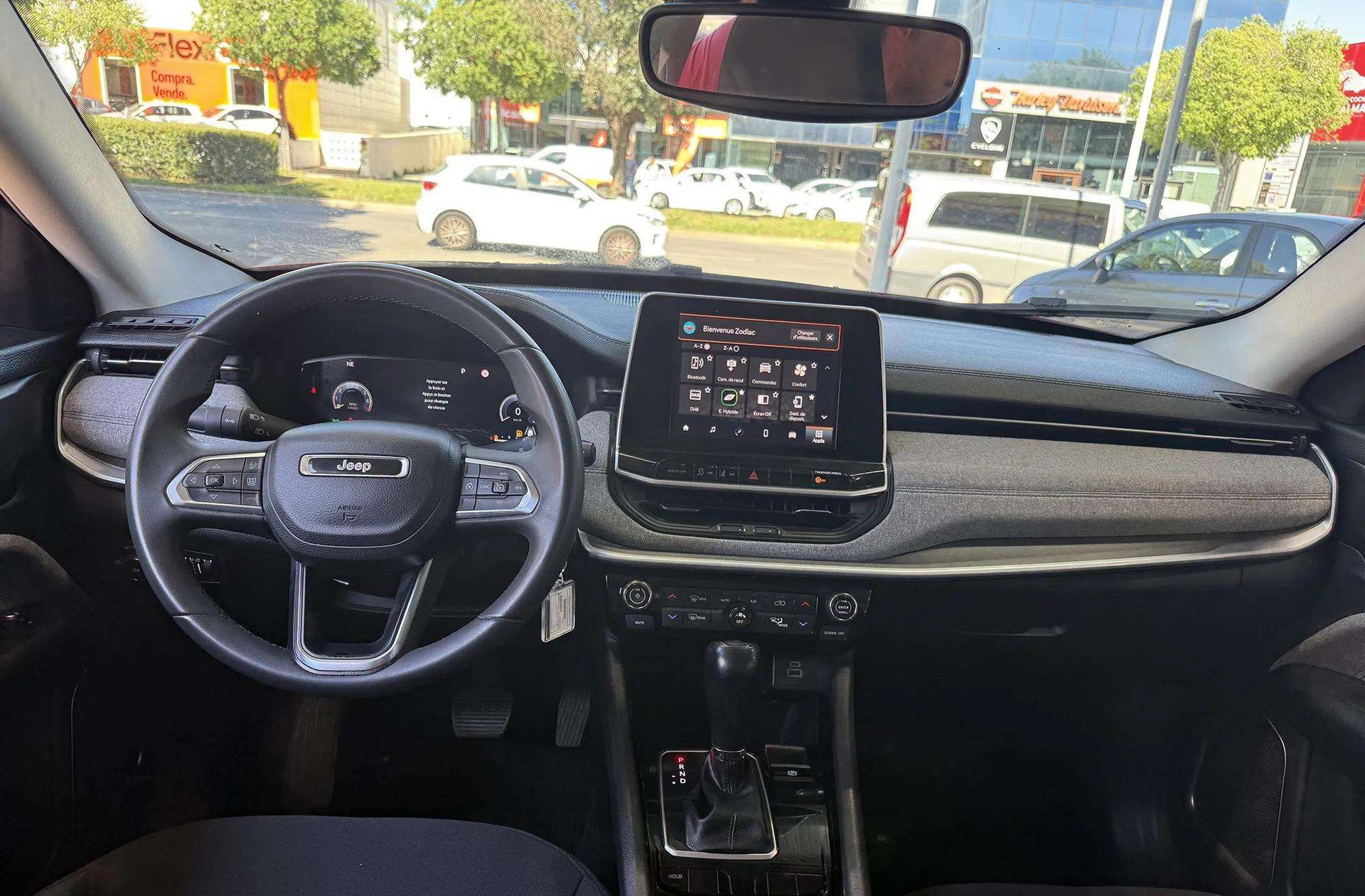 Jeep Compass eHybrid 1.5 MHEV Longitude DCT - foto 5