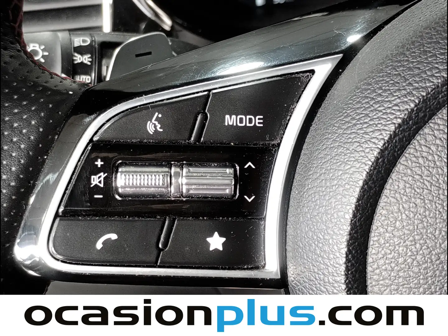 Foto KIA Ceed Kia Ceed 1.6 T-GDi GT DCT (204 CV)