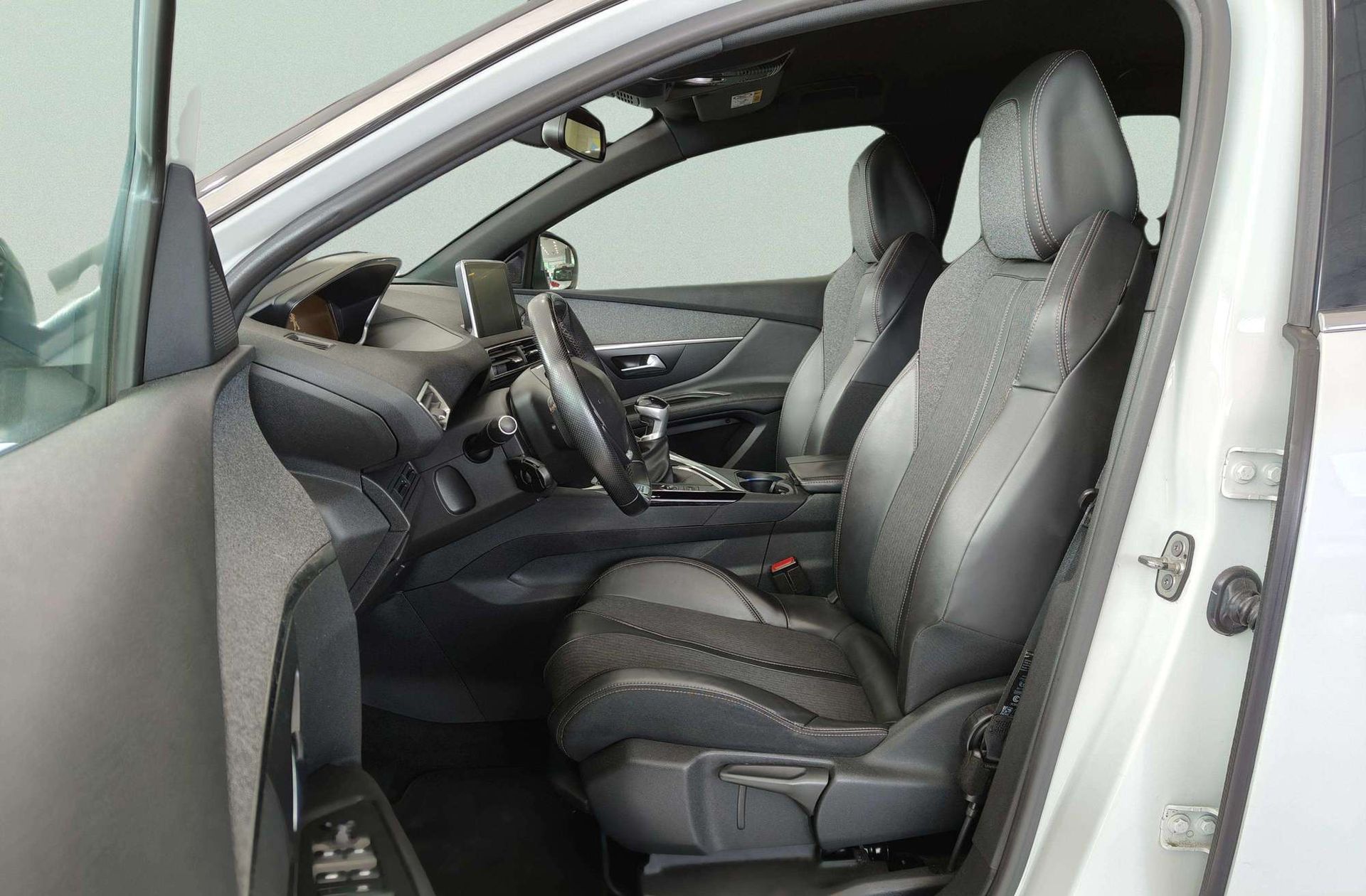 Peugeot 3008 BlueHDi 130 GT Line - foto 14
