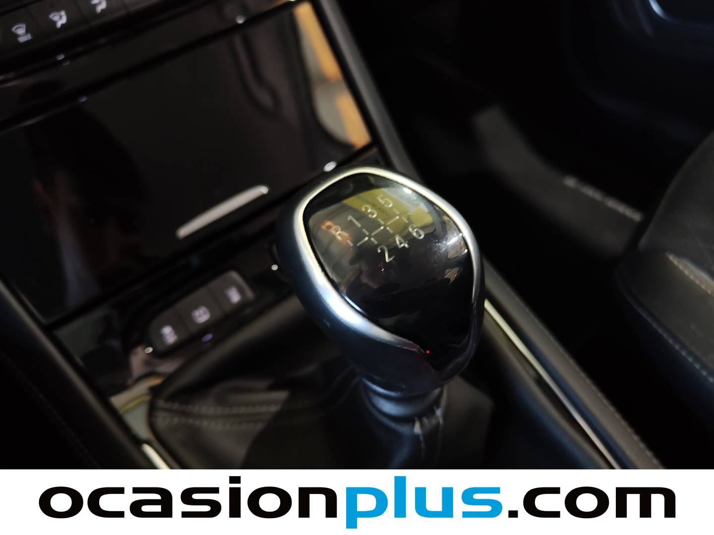 Foto Opel Grandland X Opel Grandland X 1.2 Turbo Design Line  (130 CV)