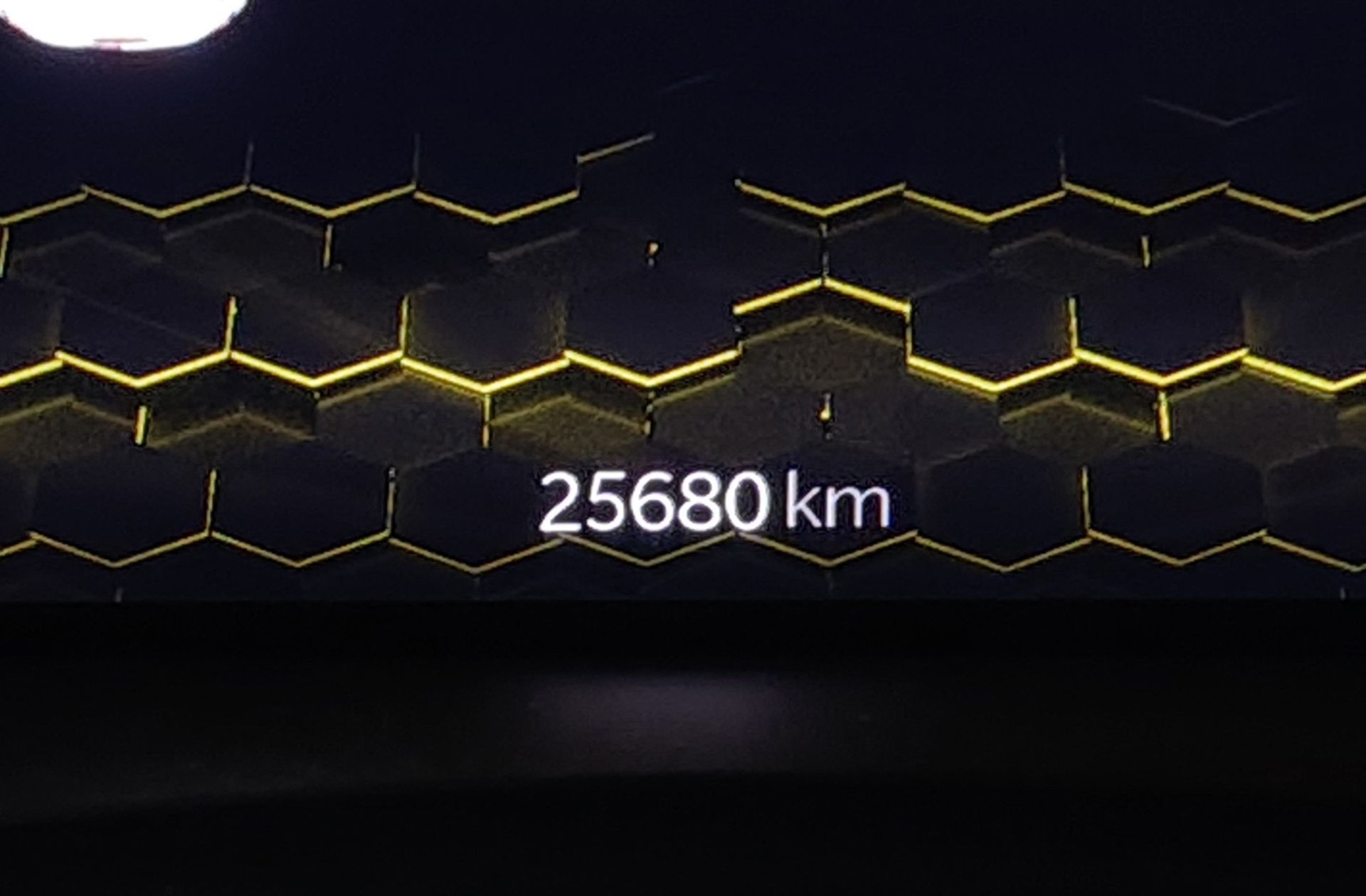 Jeep Renegade eHybrid 1.5 Limited ATX - foto 10