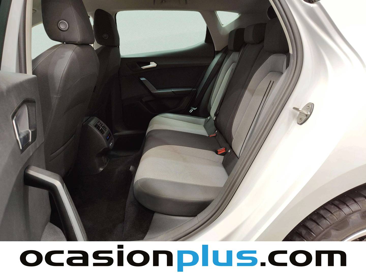 Foto asientos traseros Seat León Seat León 2.0 TDI S&S Style XL (116 CV)
