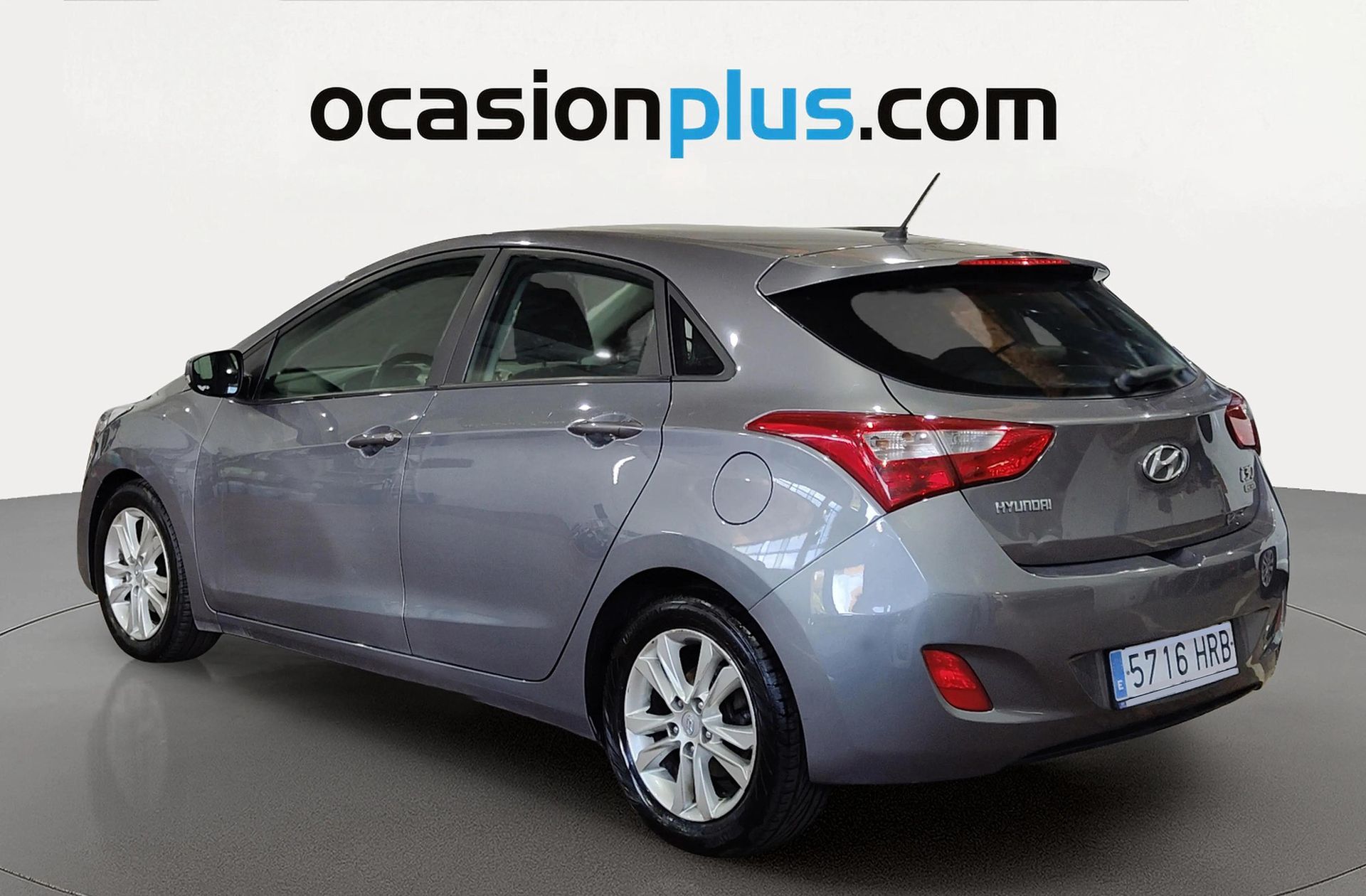 Hyundai i30 1.6 CRDi Tecno S - foto 4