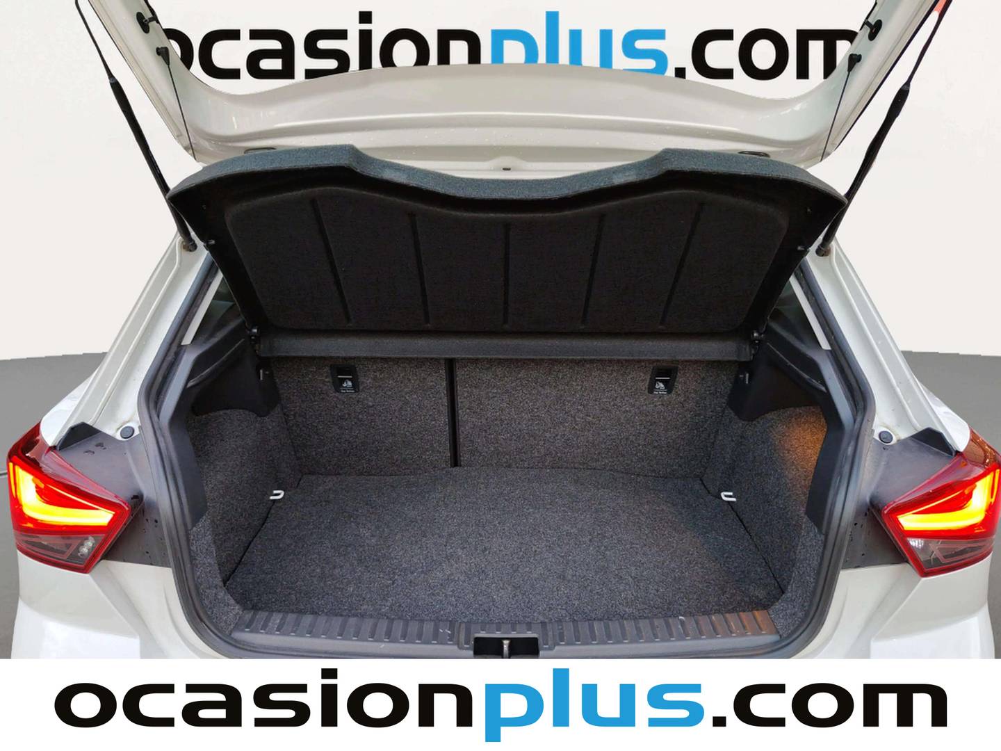 Fotos maletero Seat Ibiza Seat Ibiza 1.0 TGI GNC S&S FR (90 CV)