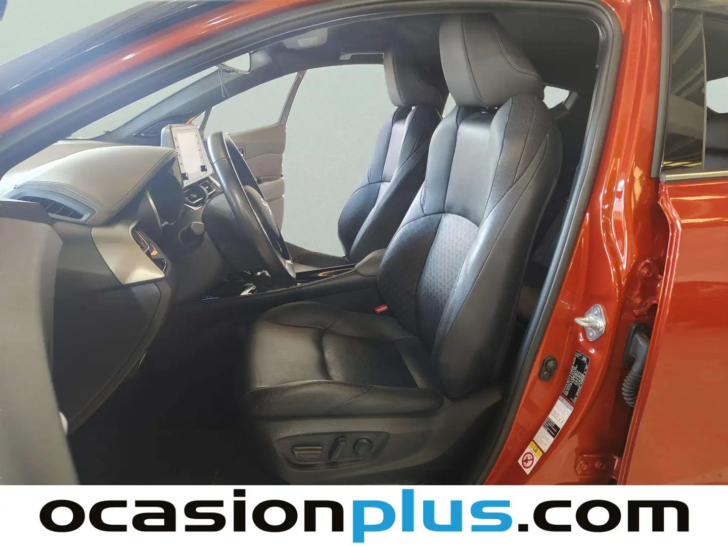 Foto Toyota C-HR Toyota C-HR 180H Kaji Edition (184 CV)