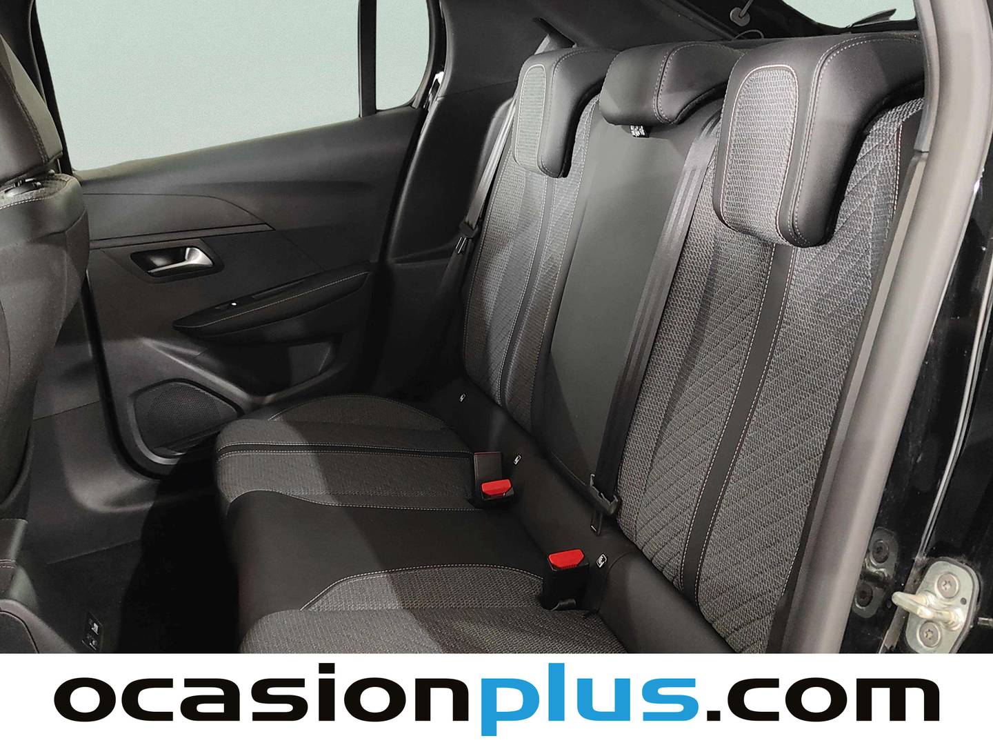 Foto asientos traseros Peugeot 208 Peugeot 208 PureTech 100 Allure (100 CV)