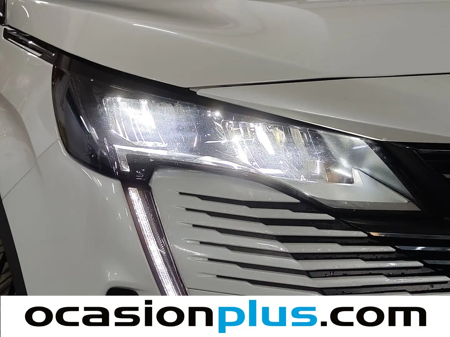 Foto Peugeot 3008 Peugeot 3008 PureTech 130 S&S Allure Pack (130 CV)